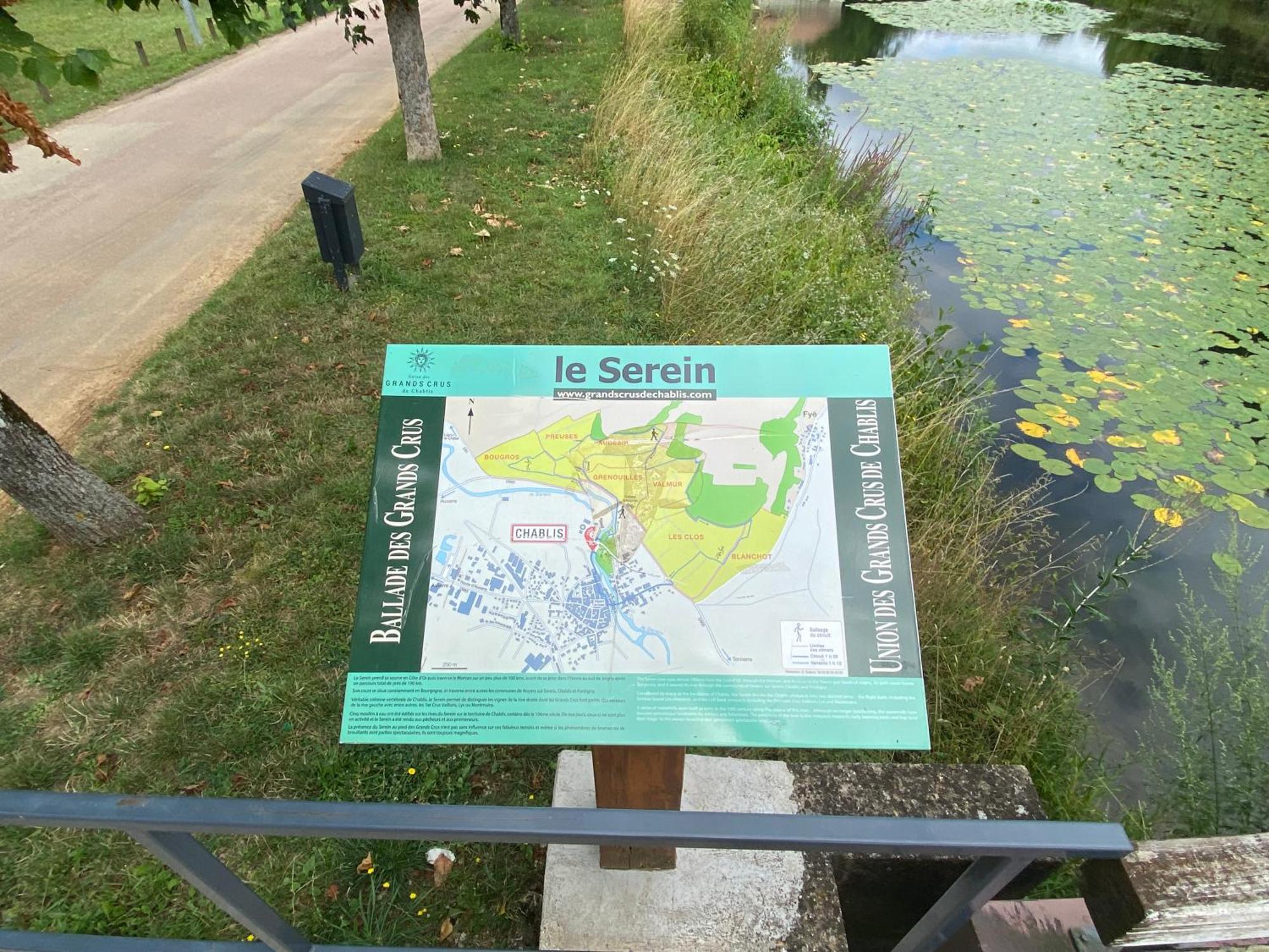 Le Merrain Gite Plein Coeur De Chablis Exteriör bild