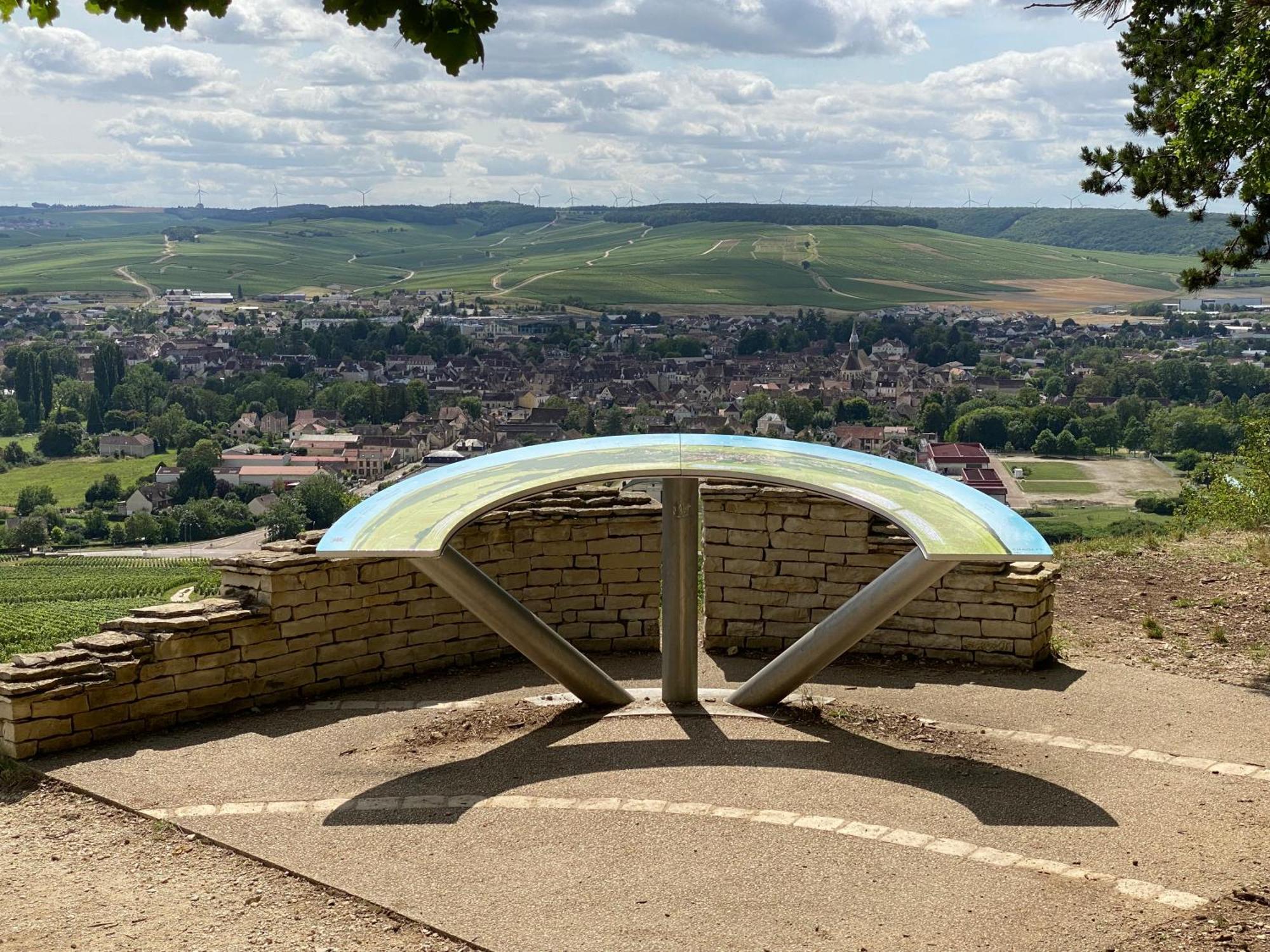 Le Merrain Gite Plein Coeur De Chablis Exteriör bild